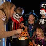 Child Safety Tips: Keep Your Kids Safe This Halloween